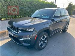 جیپ گراند شیرۆکی